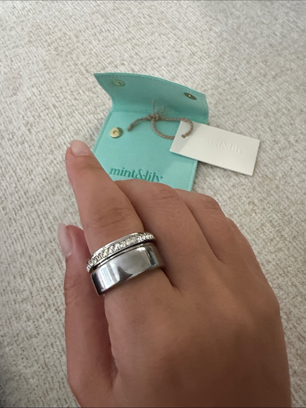 Spinning Fidget Ring - Picture 3 of 3